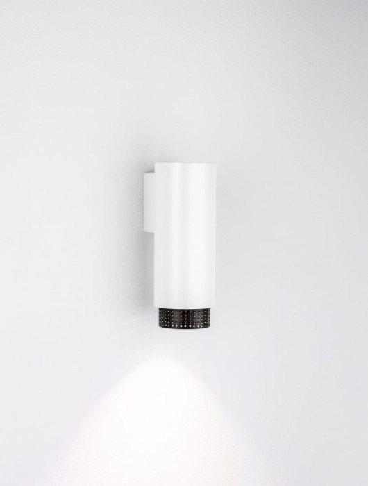 e4a0d0a0dbd0e7e5960eef814aa23e51