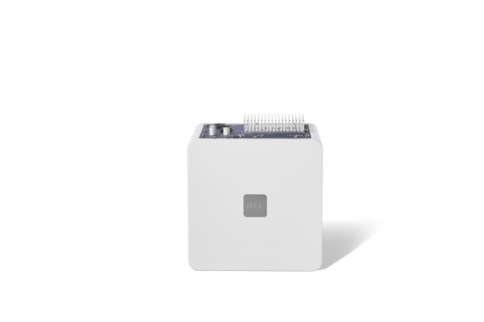 Copy of T5X_Wht_Top.jpg