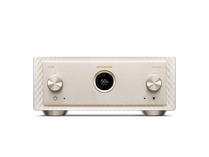 MODEL_10_image-7-min.webp