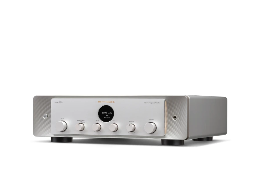MODEL40n-Silver_Image_studio-angle-facing-left.webp