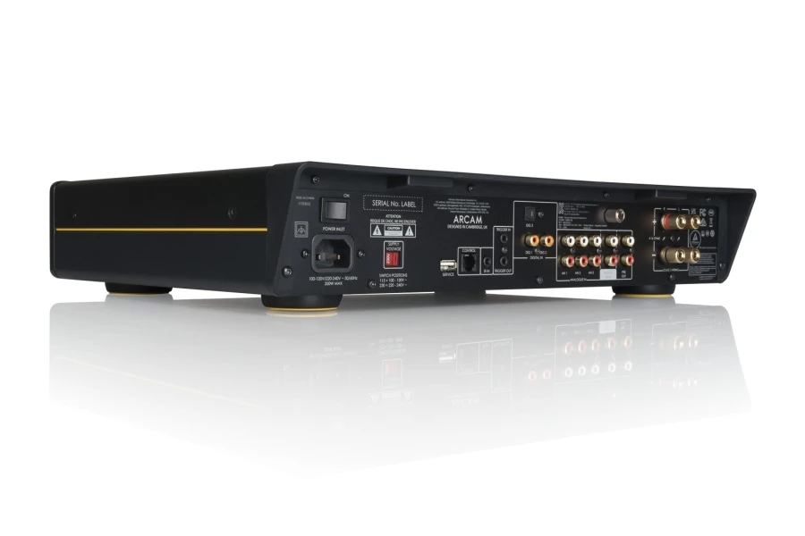 ARCAM_Radia_A5+_ConnectionPanel-LeftSide+Reflection.jpg