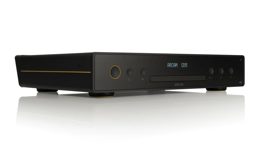 ARCAM Radia CD5 Front-LeftSide+Reflection.jpg