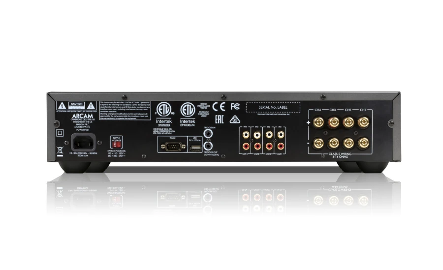 Harman ARCAM PA410-Connection panel+reflection.jpg
