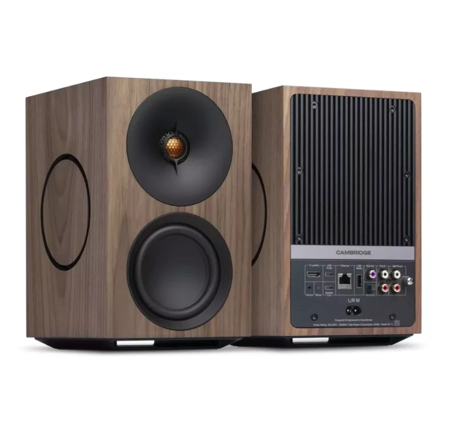 Cambridge-Audio-L-R-M-orzech-2.webp